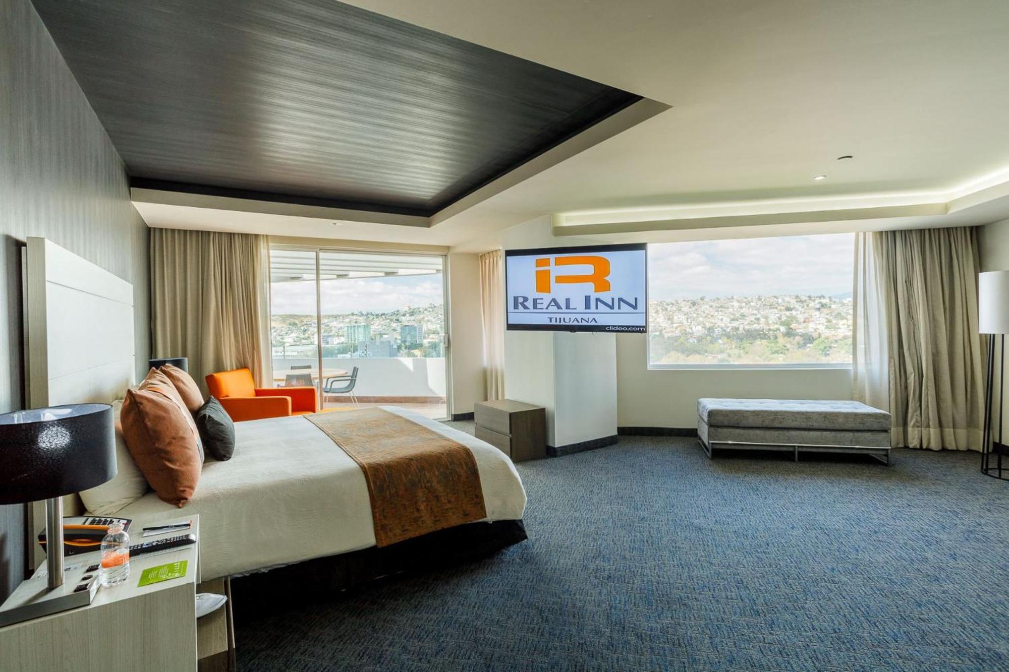 Real Inn Tijuana By Camino Real Hotels Экстерьер фото